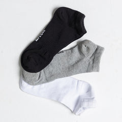 منشفة الكعب وجوارب الأحذية