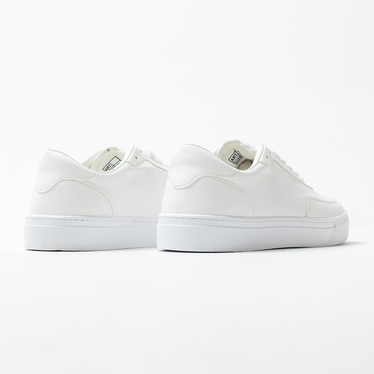 Shoes Sneakers Casual-FC-T04-S26