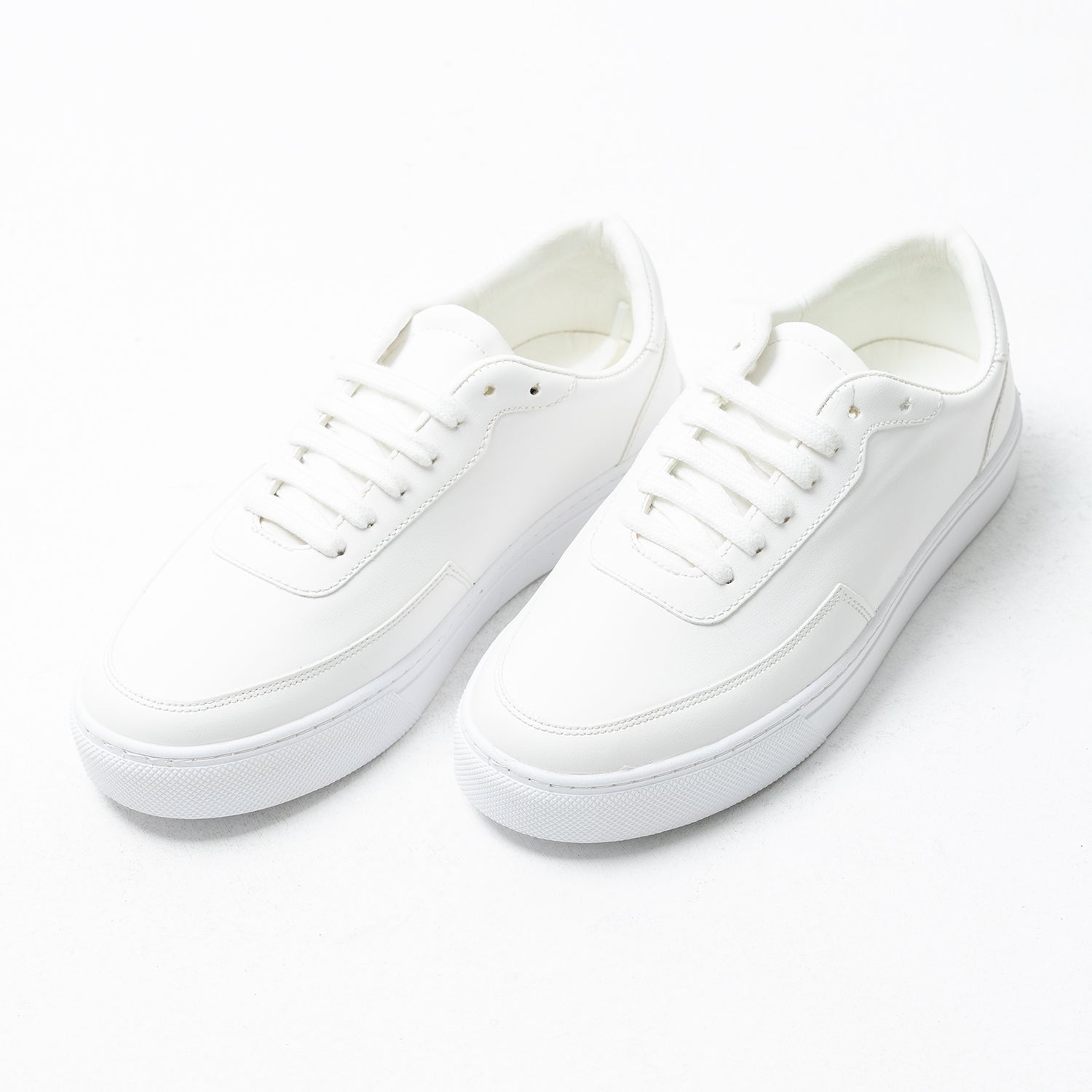 Shoes Sneakers Casual-FC-T04-S26