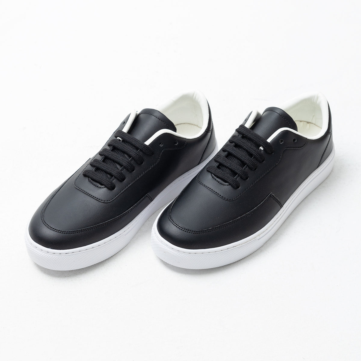 Shoes Sneakers Casual-FC-T04-S26